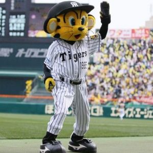 Randy Bass of Hanshin Tigers, the legendary American slugger, has been inducted into the Baseball Hall of Fame